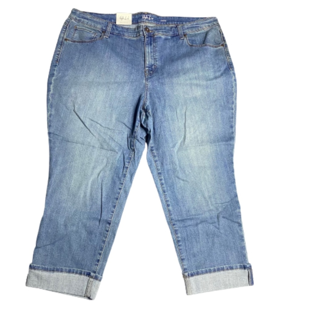 NWT Style & Co Plus Capri Jeans